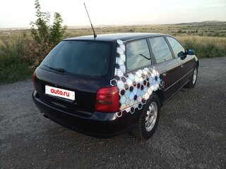 2000 Audi A4 I (B5) Рестайлинг, красный, 550000 рублей, вид 4