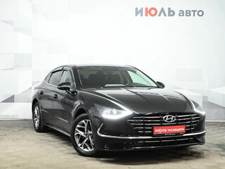 2020 Hyundai Sonata VIII (DN8), чёрный, 2750000 рублей, вид 3