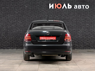 2017 Volkswagen Polo V Рестайлинг, серый, 1250000 рублей, вид 5