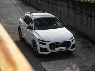 2021 Audi Q8 50 TDI I (4M), белый, 6700000 рублей, вид 3