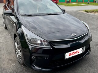 2019 Kia Rio IV, чёрный, 1500000 рублей, вид 3