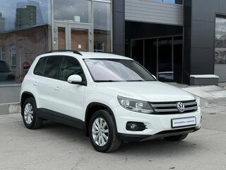 2013 Volkswagen Tiguan I Рестайлинг, белый, 1450000 рублей, вид 3