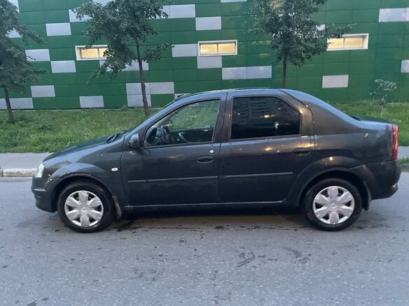 2010 Renault Logan I Рестайлинг, серый - вид 2