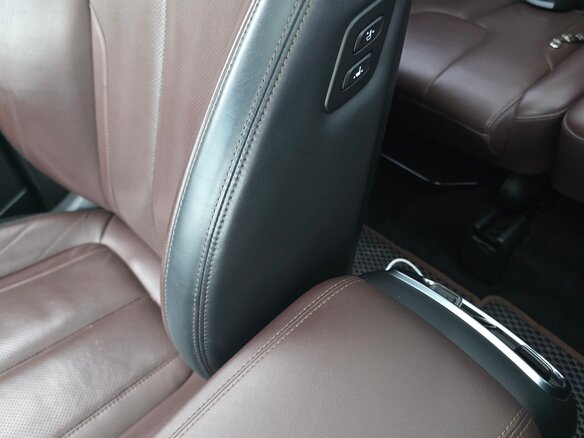 2019 Hyundai Santa Fe IV, серый, 3450000 рублей - вид 19