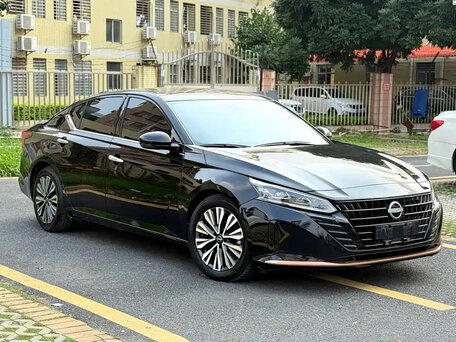 2024 Nissan Altima VI (L34) Рестайлинг, чёрный, 2298000 рублей, вид 1