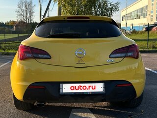 2013 Opel Astra GTC J Рестайлинг, жёлтый, 810000 рублей, вид 4