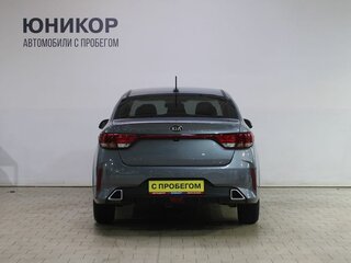 2021 Kia Rio IV Рестайлинг, серый, 1529000 рублей, вид 4