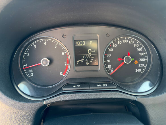2017 Volkswagen Polo V Рестайлинг, белый, 1146000 рублей - вид 13