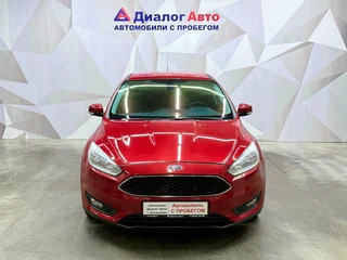 2016 Ford Focus III Рестайлинг, красный, 910000 рублей, вид 2