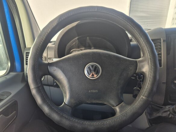 2008 Volkswagen Crafter, синий, 665000 рублей - вид 10