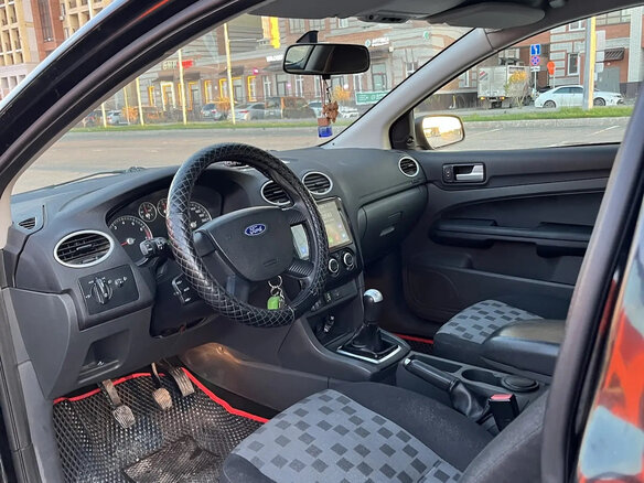 2007 Ford Focus II, чёрный, 430000 рублей - вид 6