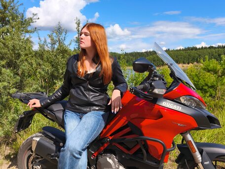 2020 Ducati Multistrada 950, красный, 1100000 рублей, вид 1