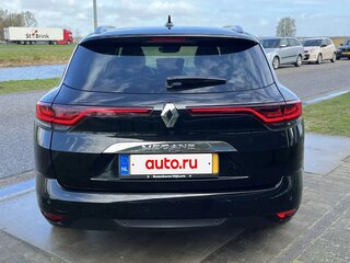 2022 Renault Megane IV Рестайлинг, чёрный, 2350000 рублей, вид 5
