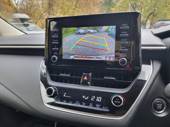 2019 Toyota Corolla XII (E210), чёрный, 1590000 рублей - вид 10