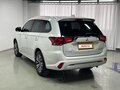 2021 Mitsubishi Outlander III Рестайлинг 3, белый, 1987700 рублей - вид 8
