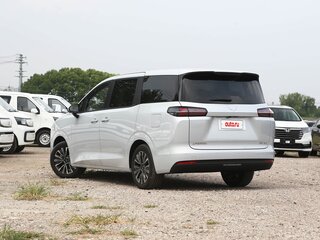 2026 Wuling Starlight 730, серый, 2590000 рублей, вид 5