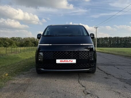 2025 Hyundai Staria I, чёрный, 6950000 рублей, вид 3