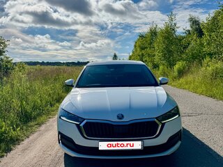 2021 Skoda Octavia IV (A8), белый, 1765000 рублей, вид 3