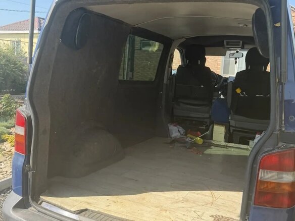 2003 Volkswagen Transporter, синий, 750000 рублей - вид 10