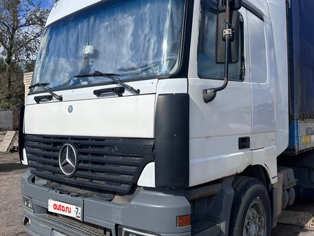 1999 Mercedes-Benz Actros, белый, 1600000 рублей, вид 4