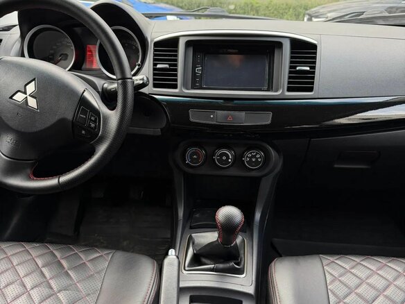 2007 Mitsubishi Lancer X, голубой, 750000 рублей - вид 5