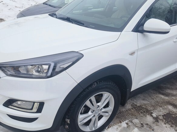 2019 Hyundai Tucson III Рестайлинг, белый, 2300000 рублей - вид 11