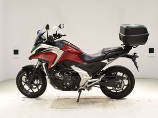 2024 Honda NC 750X, красный, 999000 рублей, вид 1