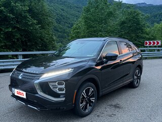 2023 Mitsubishi Eclipse Cross I Рестайлинг, чёрный, 2500000 рублей, вид 2