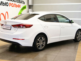 2018 Hyundai Elantra VI (AD), белый, 1614000 рублей, вид 4