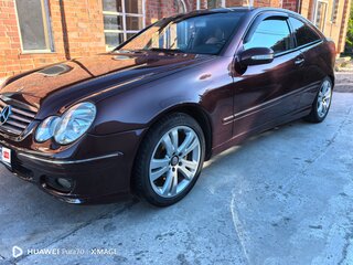 2006 Mercedes-Benz C-Класс 200 II (W203) Рестайлинг, красный, 800000 рублей, вид 2