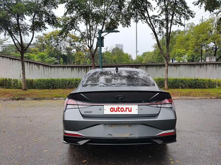 2023 Hyundai Elantra VII (CN7), серый, 1690000 рублей, вид 4