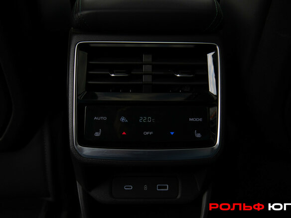 2025 Geely Monjaro (Xingyue L) I Рестайлинг (China Market), чёрный, 3638000 рублей - вид 20