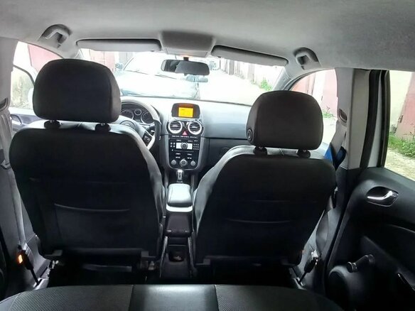 2008 Opel Corsa D, белый, 300000 рублей - вид 17