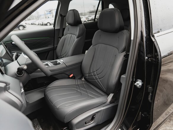 2026 Geely EX5 Гибрид EM-i, чёрный, 3935290 рублей - вид 26