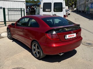 2002 Mercedes-Benz C-Класс 200 II (W203), красный, 500000 рублей, вид 3