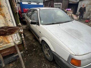 1988 Volkswagen Passat B3, серебристый, 85000 рублей, вид 1