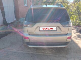 2008 Mitsubishi Outlander II, бежевый, 1200000 рублей, вид 2