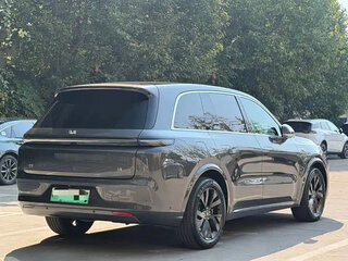2023 Li Auto (Lixiang) L8 42.8 kWh I, серый, 7073208 рублей, вид 5