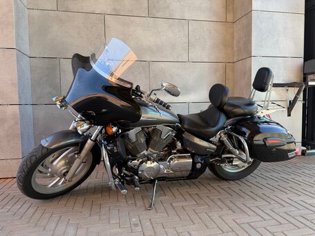 2004 Honda VTX 1300, серебристый, 759000 рублей, вид 2