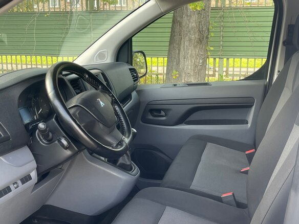 2018 Peugeot Expert, белый, 1880000 рублей - вид 4