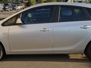 2011 Opel Astra J, серебристый, 600000 рублей, вид 5