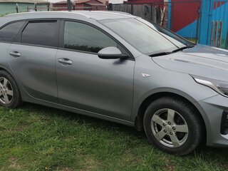2019 Kia Ceed III, серебристый, 1780000 рублей, вид 5