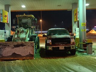2010 Ford F-150 XII, красный, 2800000 рублей, вид 3