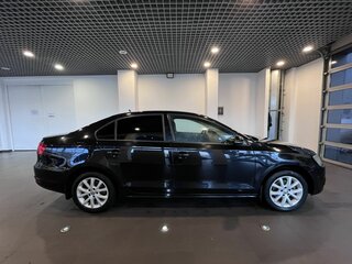 2012 Volkswagen Jetta VI, чёрный, 1000000 рублей, вид 2