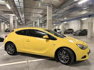 2012 Opel Astra GTC J Рестайлинг, жёлтый, 890000 рублей, вид 4