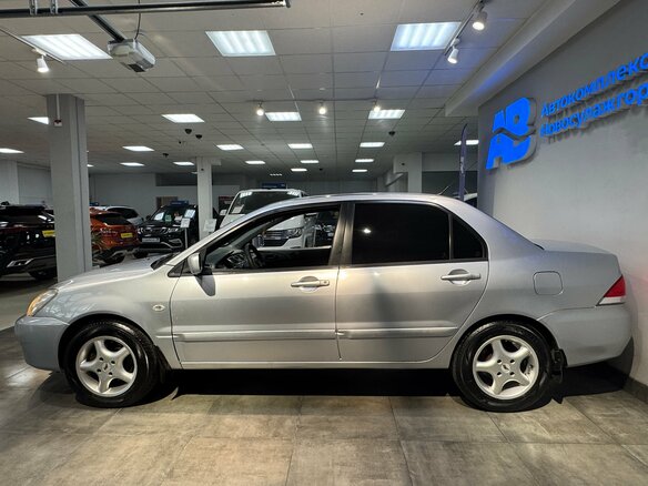 2007 Mitsubishi Lancer IX Рестайлинг, серебристый, 365000 рублей - вид 3
