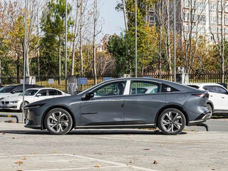 2026 Mazda EZ-6 68.8 kWh, серый, 3900205 рублей, вид 3
