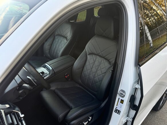 2025 BMW X5 40i IV (G05/G18) Рестайлинг, белый, 13000000 рублей - вид 7