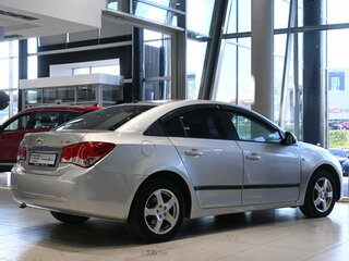 2013 Chevrolet Cruze I Рестайлинг, серебристый, 455000 рублей, вид 5