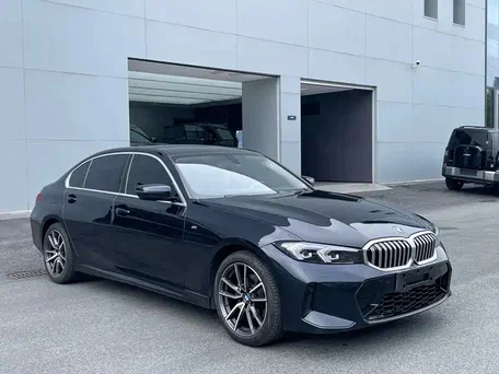 2023 BMW 3 серии Long 320Li VII (G2x) Рестайлинг, чёрный, 2829000 рублей, вид 3